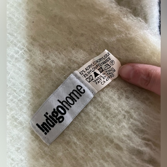 Indigo home blanket/ throw - Picture 5 of 8